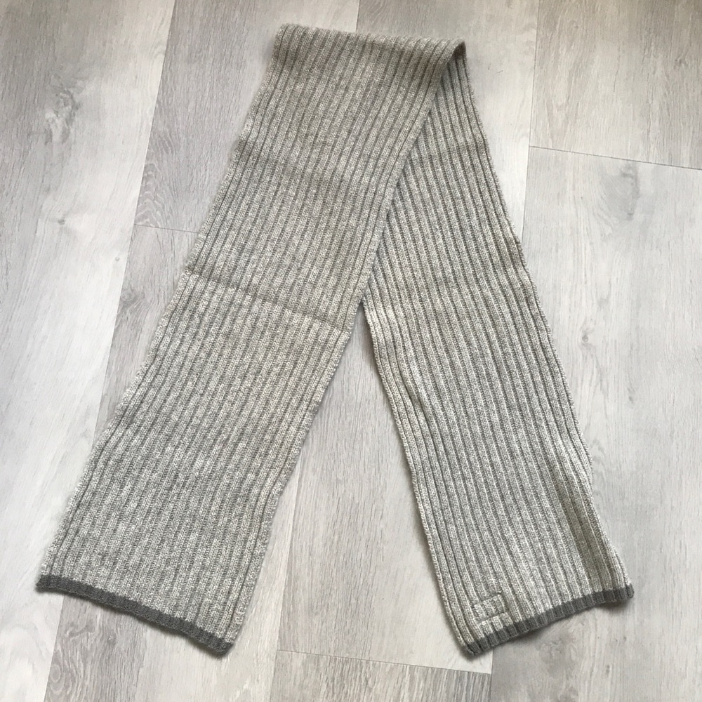 COACH GRAY WOOL SCARF RIBBED RECTANGLE ADULT OS
